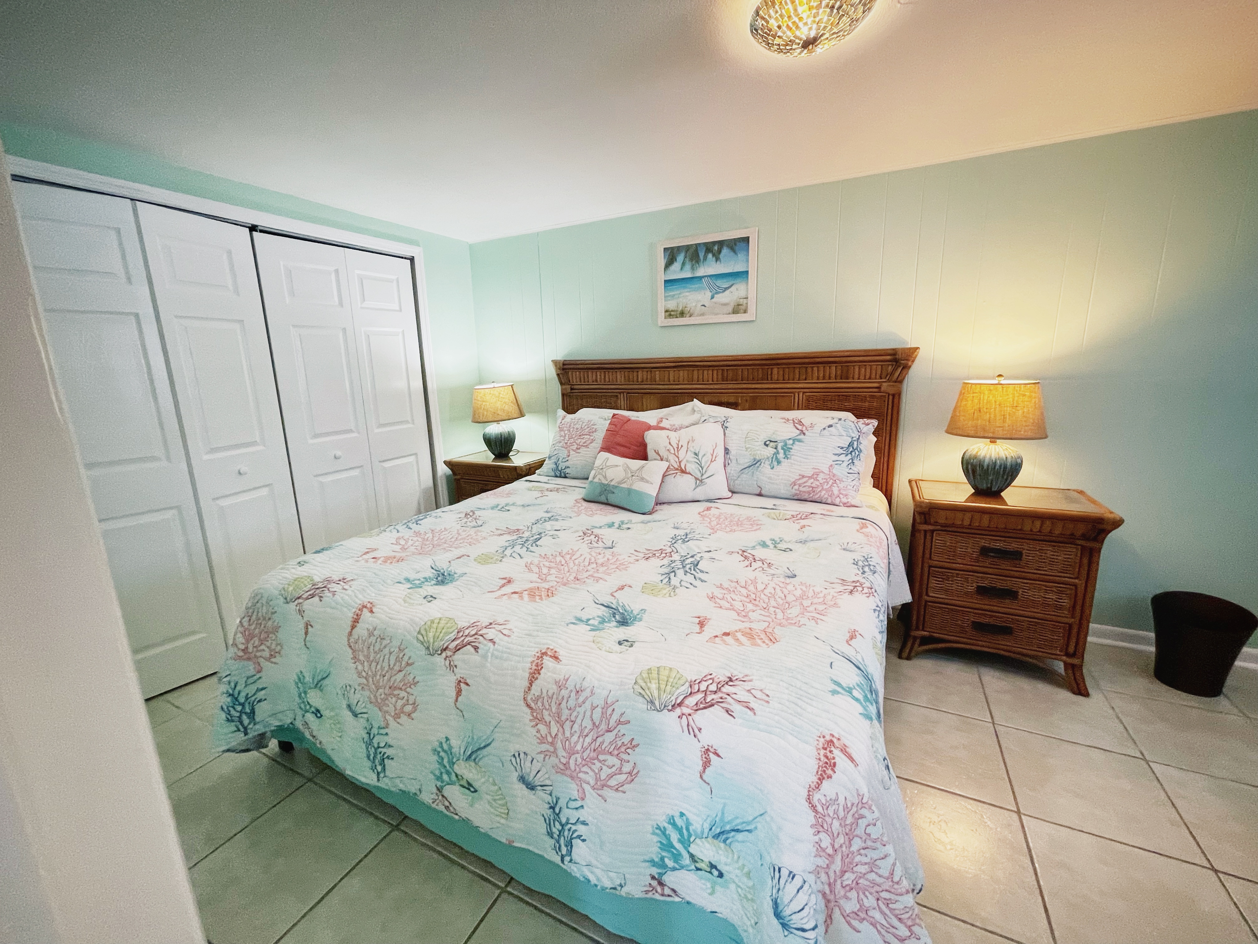 Cottage 102 interior photo